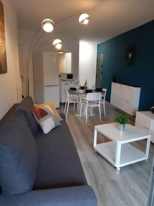 Farniente Riviera Apartment Манделю-ла-Напул Екстериор снимка
